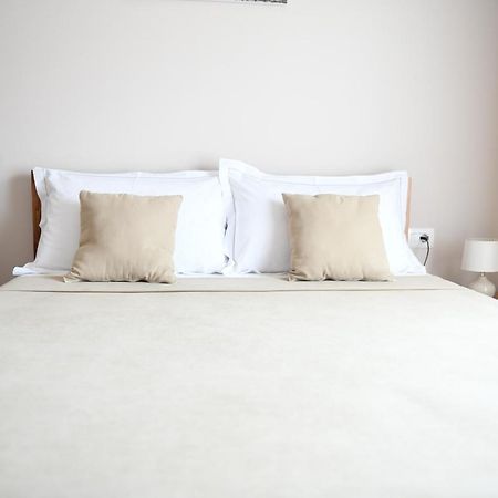 Guesthouse Leo Берат Экстерьер фото