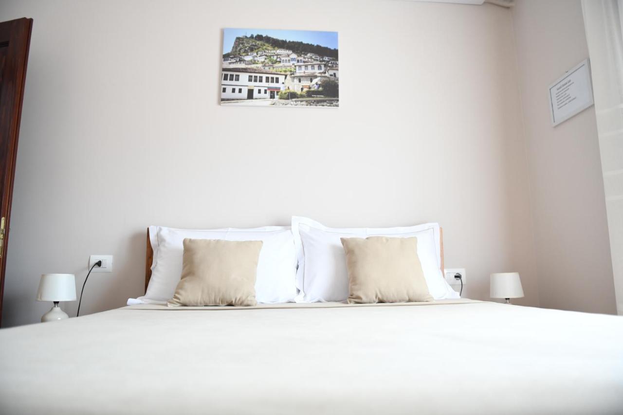 Guesthouse Leo Берат Экстерьер фото