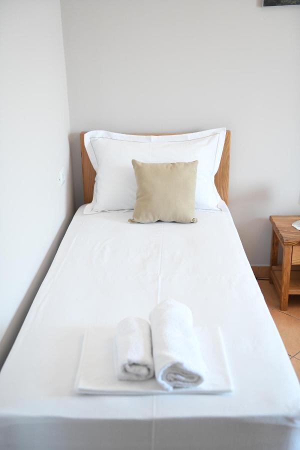Guesthouse Leo Берат Экстерьер фото